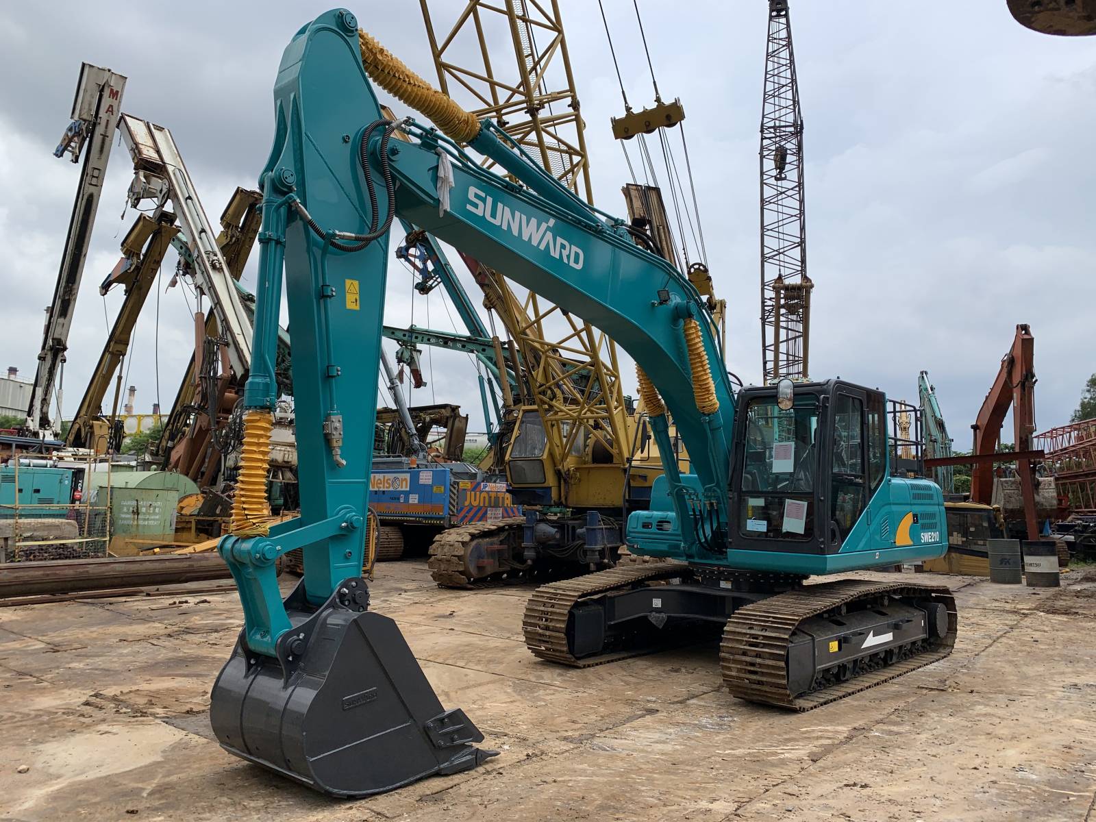 NEW SUNWARD SWE210 HYDRAULIC EXCAVATOR